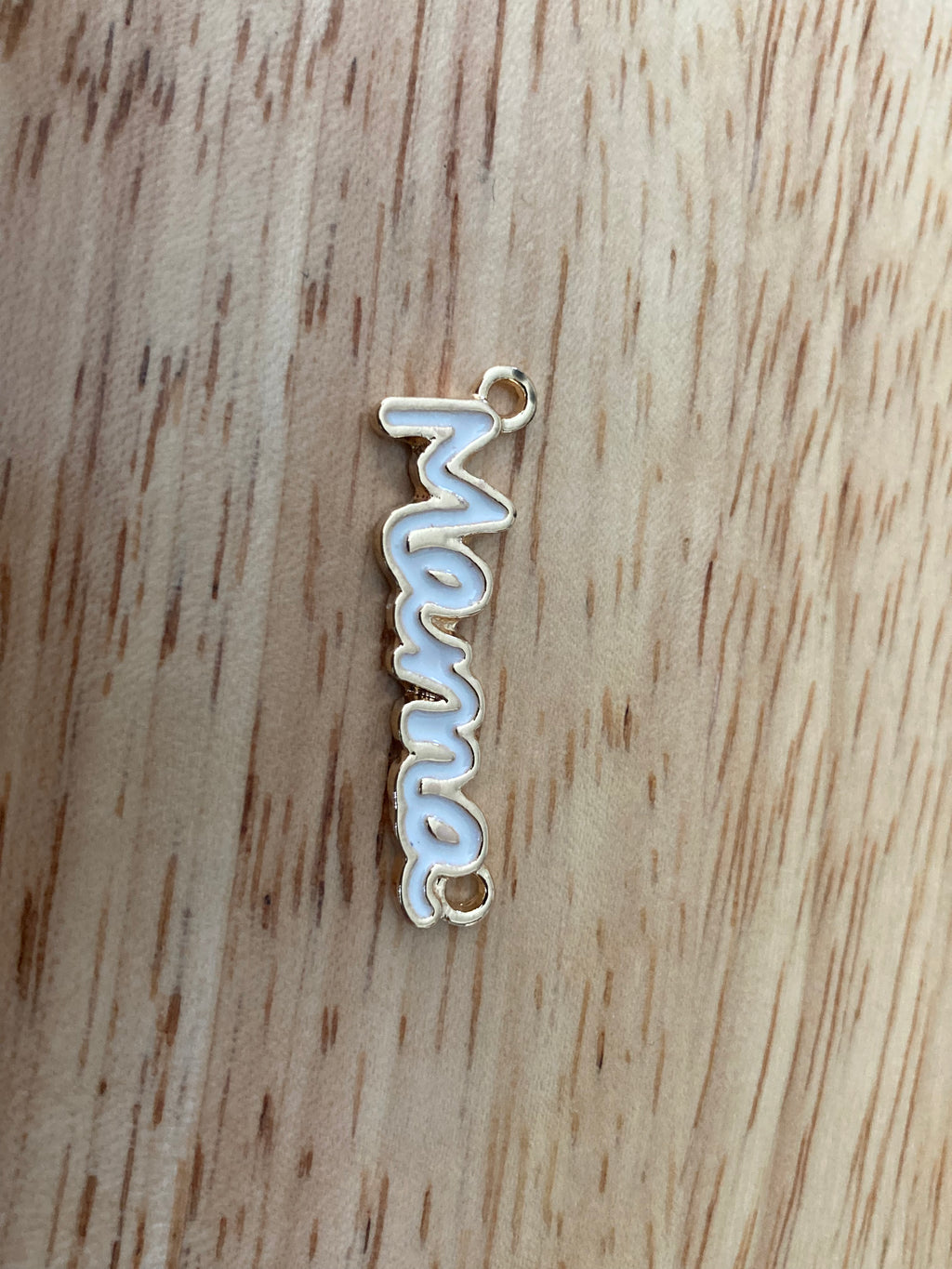 Mama Necklace